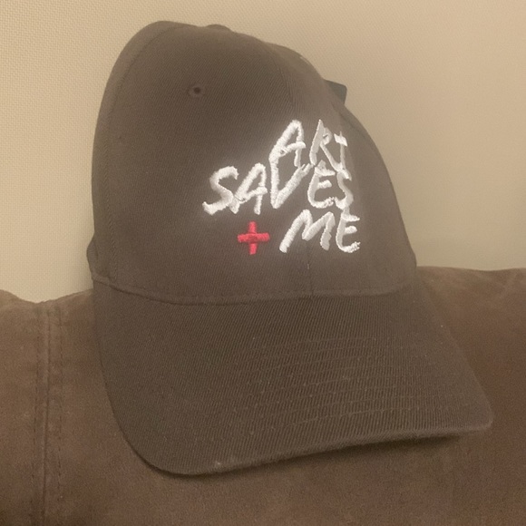 Hat - Picture 4 of 4